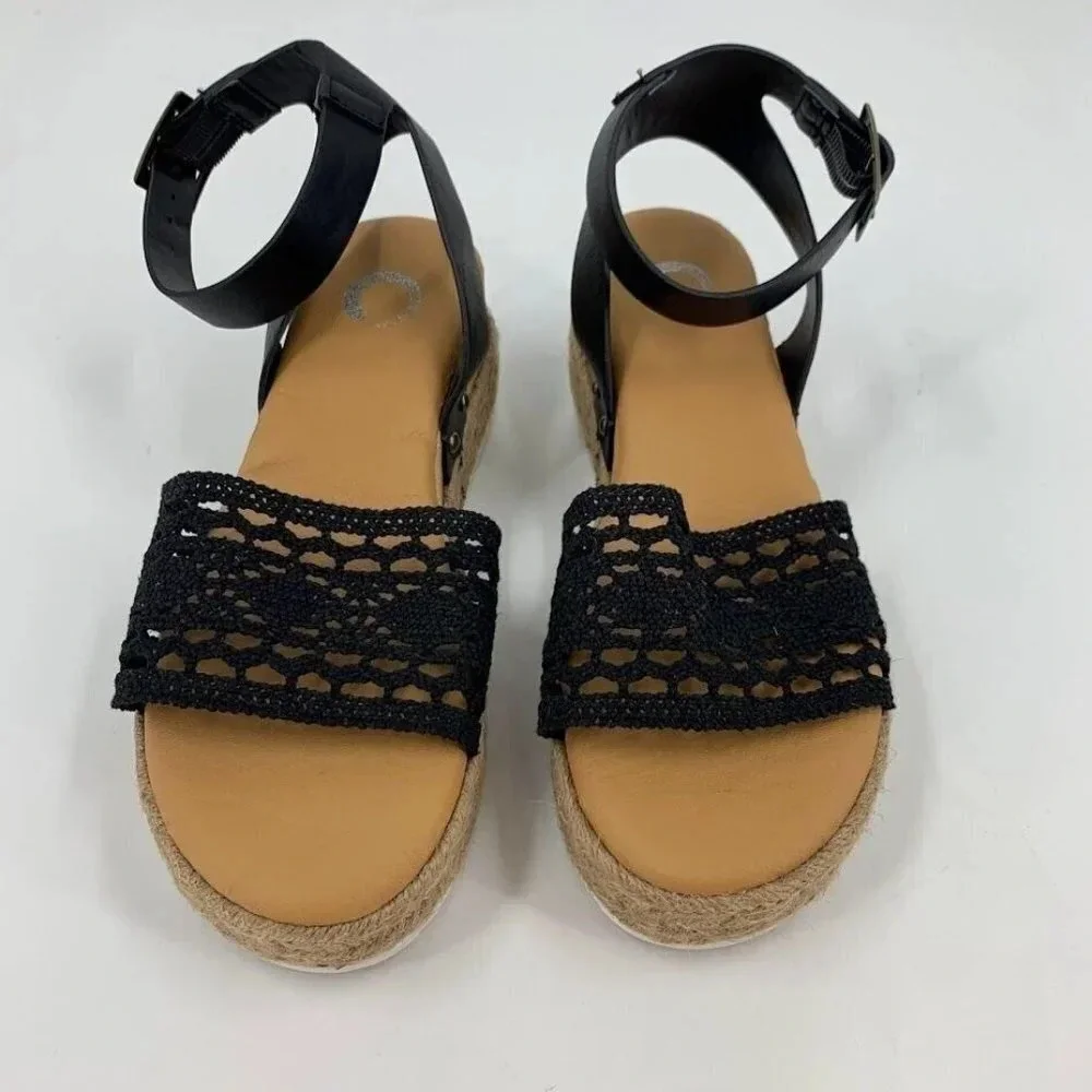 Journee Collection‎ Women's Comfort Foam Lizette Sandals Size 6.5 NWOB